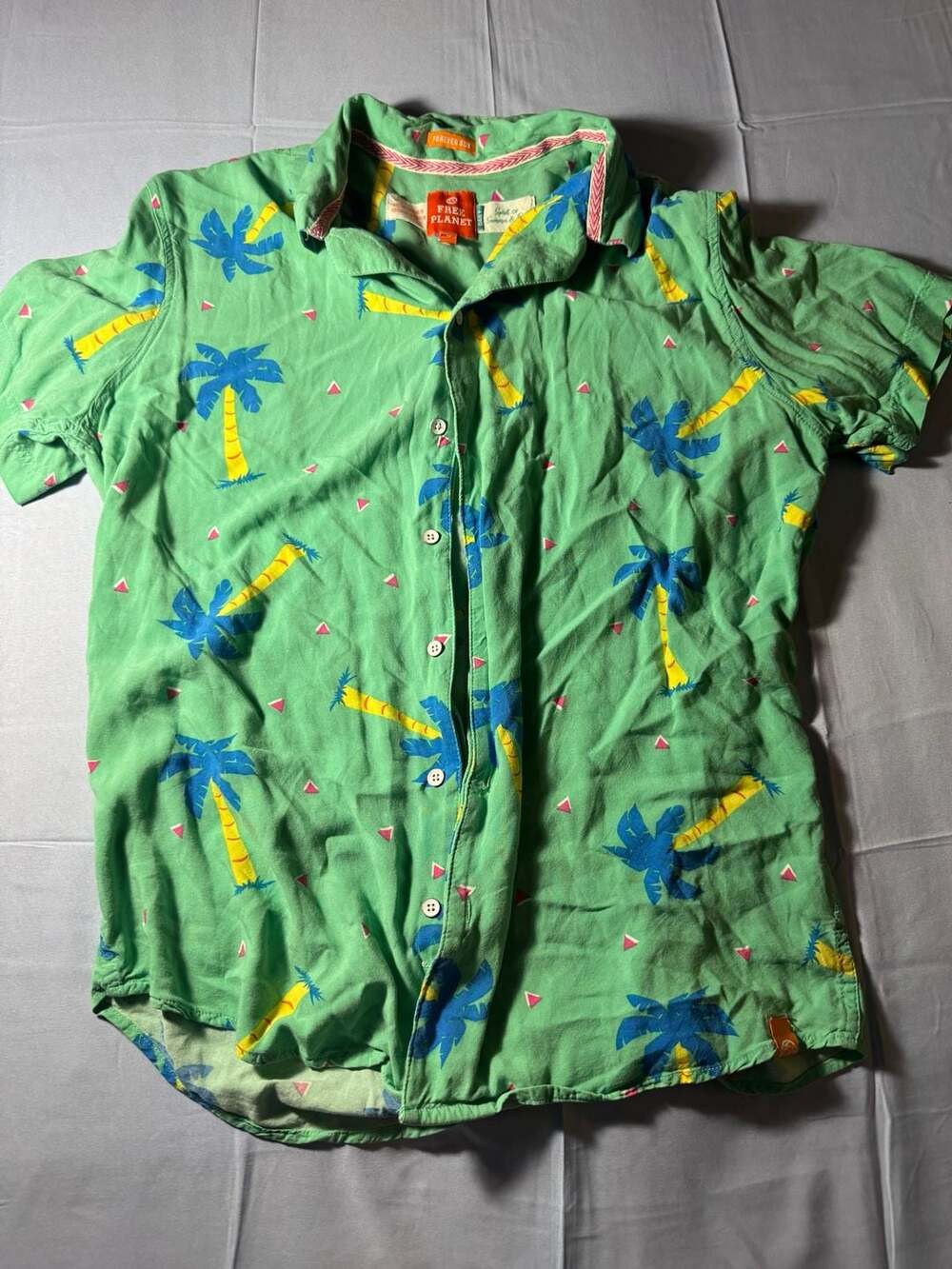 Free Planet Daily Palm Trees Short Sleeve Button-Down Shirt Green Medium